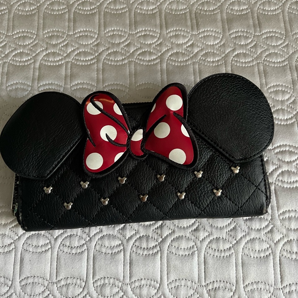 Minnie Mouse wallet